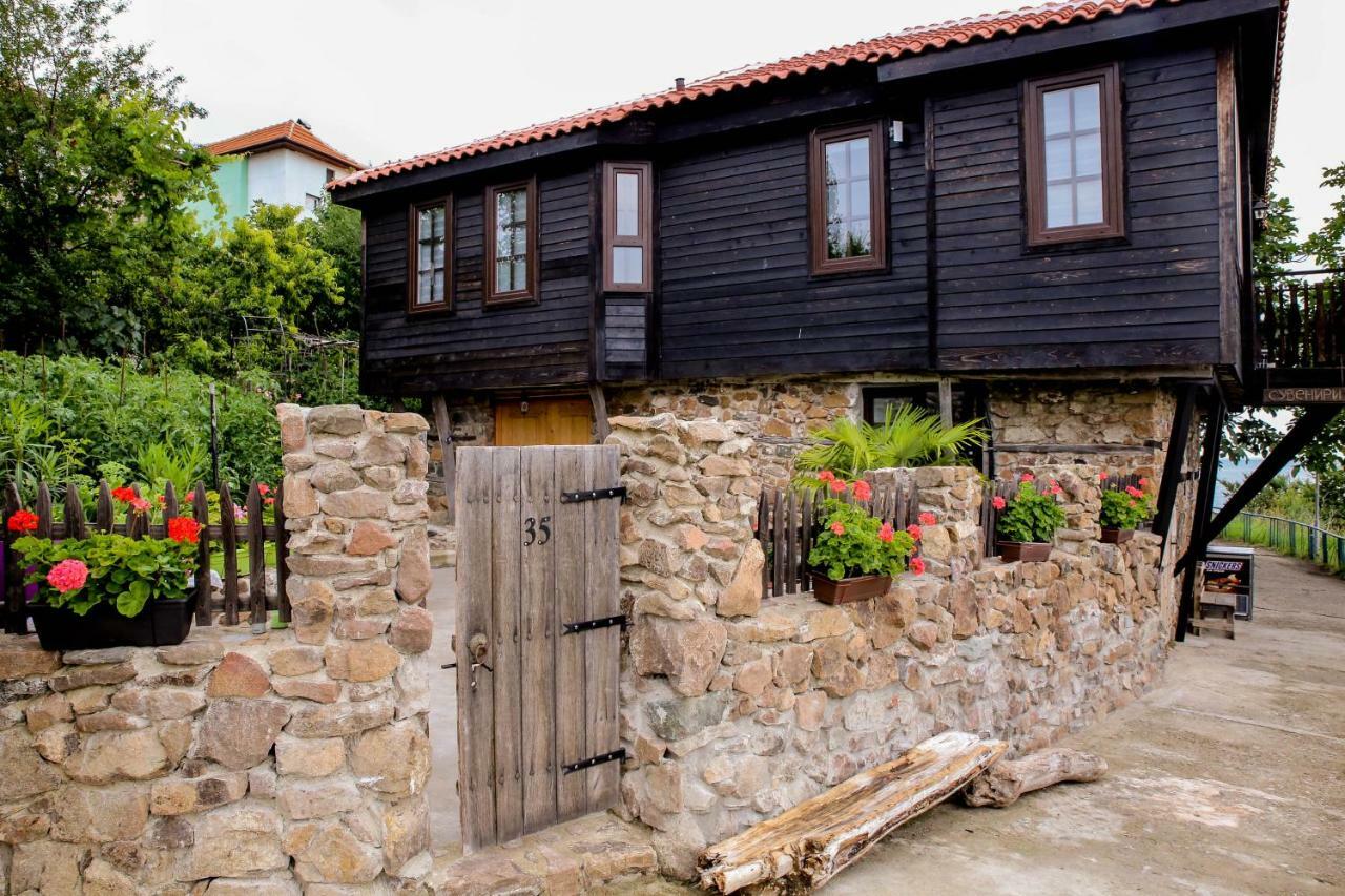 Гостьовий будинок The Greek House Ахтопол